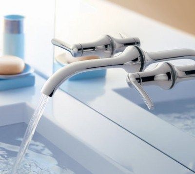 Установка настенного смесителя: нюансы